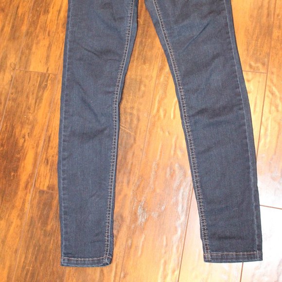 2/$30 🏷 Women's Jeans Eighty Two Size 7 - Picture 6 of 6